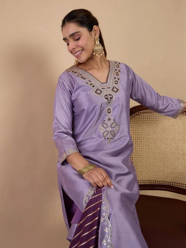 VP 9840  L Women's Designer Kurta Pant Set Premium Pattern Collection